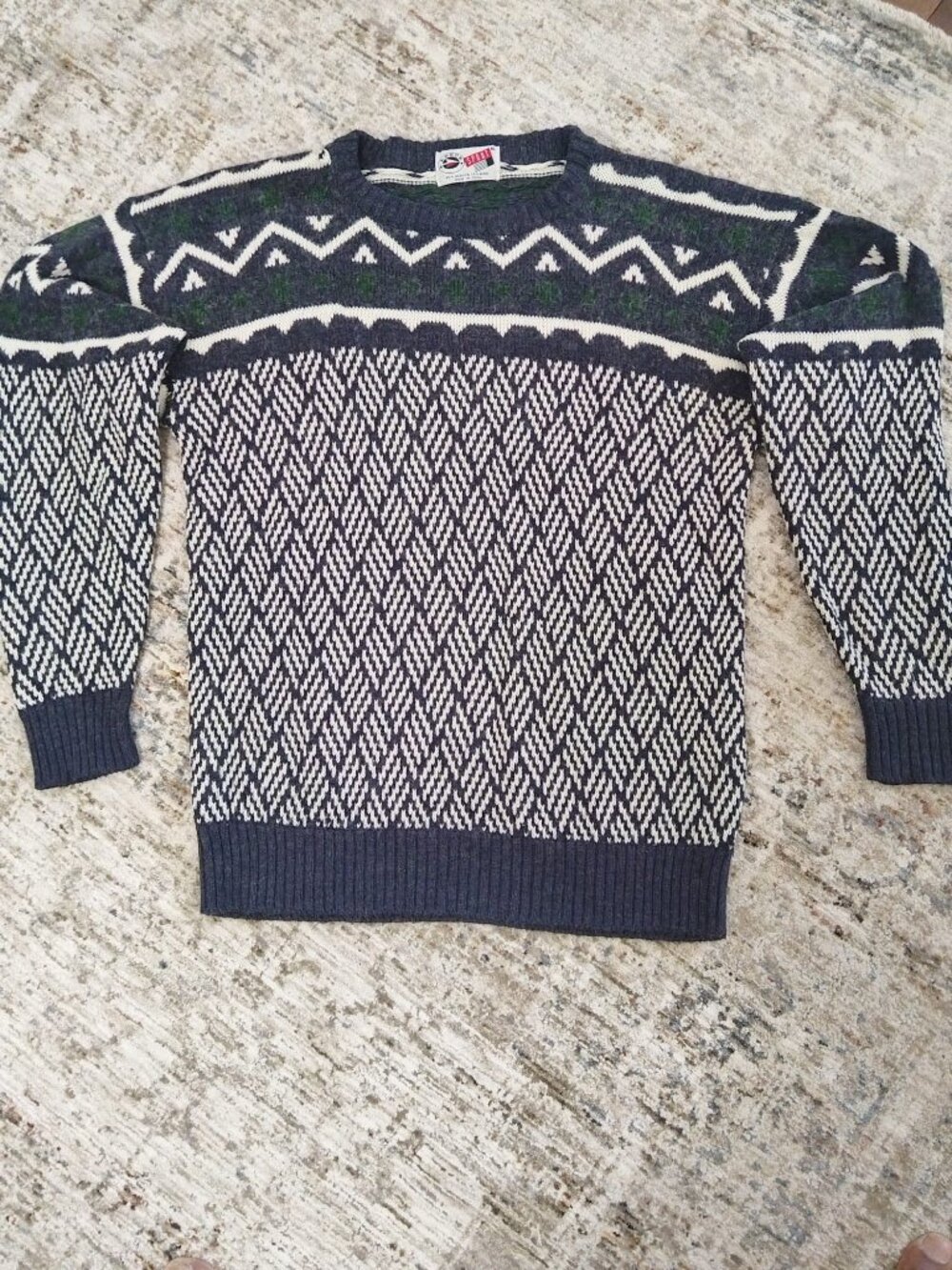 Vintage Arrow Sport Knit Sweater- XL -Navy/White/Green Pattern
